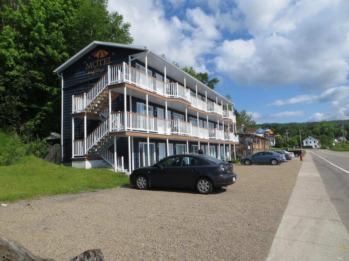 Restaurant Motel De La Plage Saint-Irenee Exterior photo